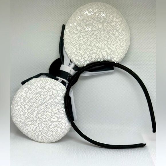 The Nightmare Before Christmas Boogie Bash Disney Ears Black & White Sequin - Picture 2 of 2